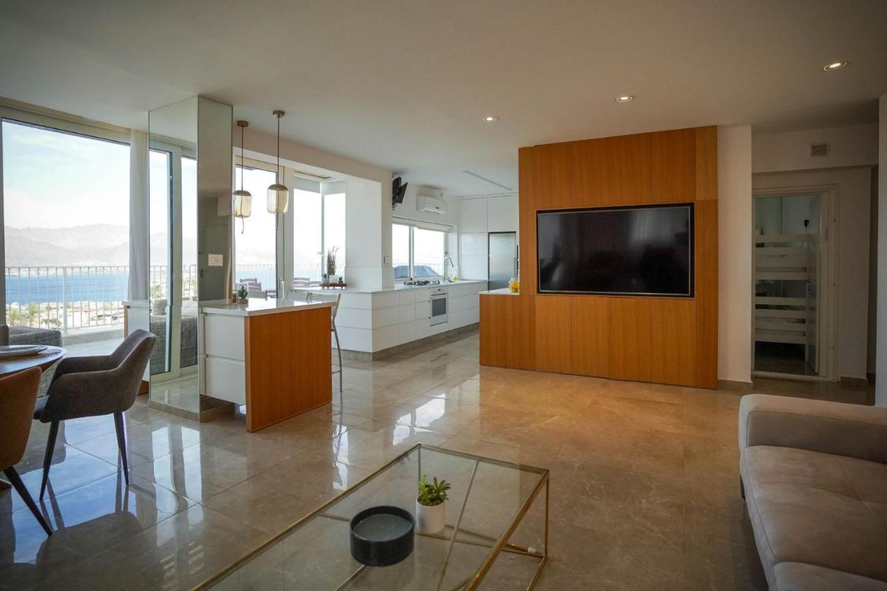شقة إيلات  في High-Sky Penthouse By Yalarent المظهر الخارجي الصورة